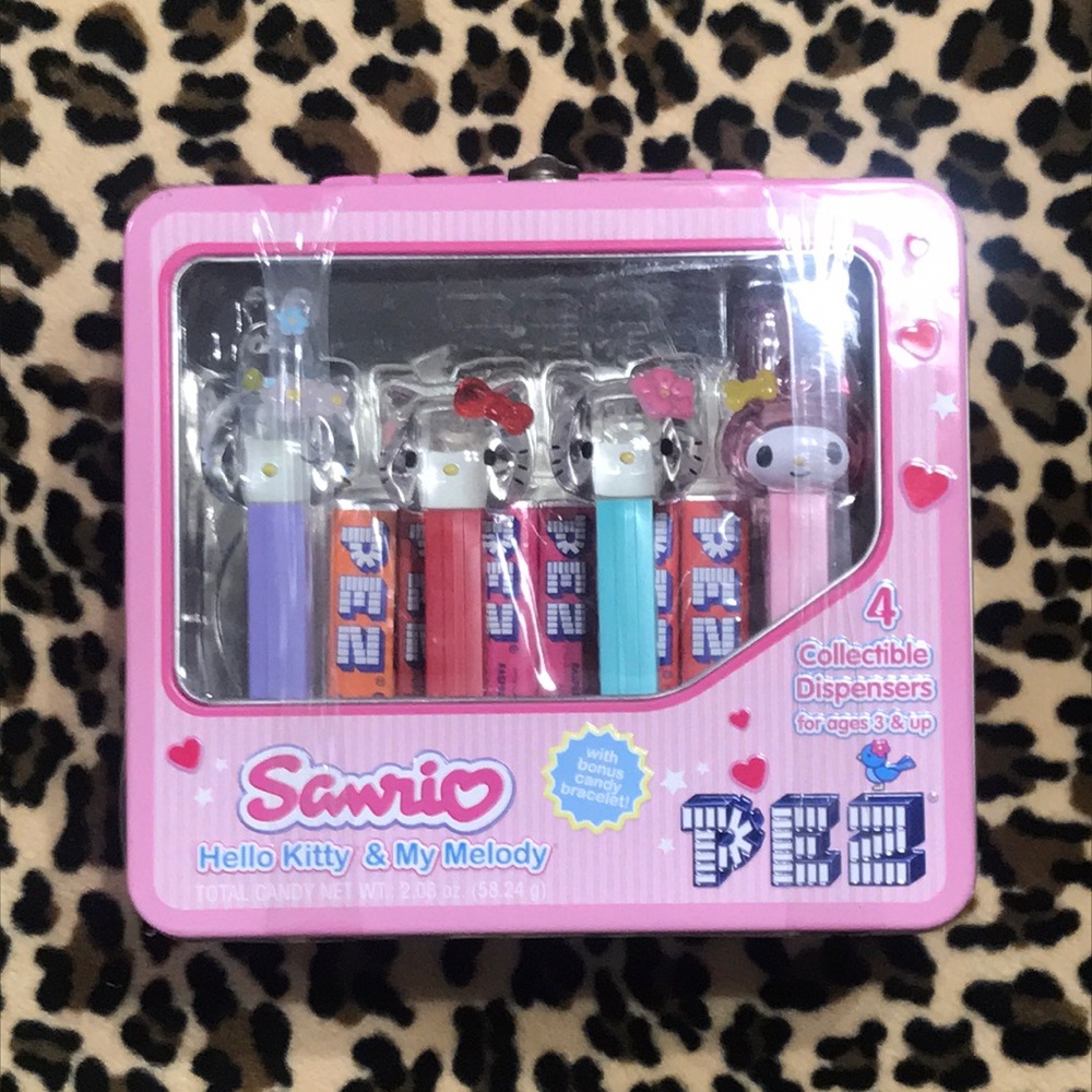 2006 SANRIO Hello Kitty & My Melody PEZ Metal Pink Lunch Box Vintage Hearts Cute
